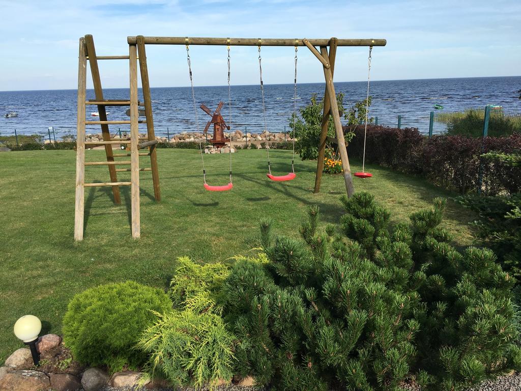 Anna Beach Holiday Home Raja Экстерьер фото